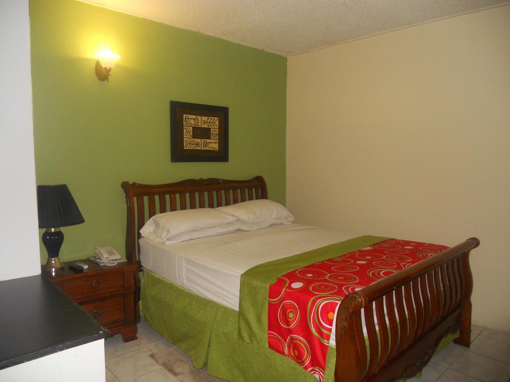 Seaview Inn Basseterre Eksteriør billede